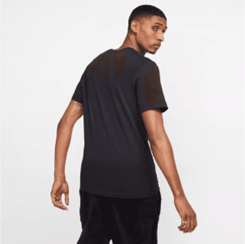 Camiseta Nike Sportswear Club Masculina